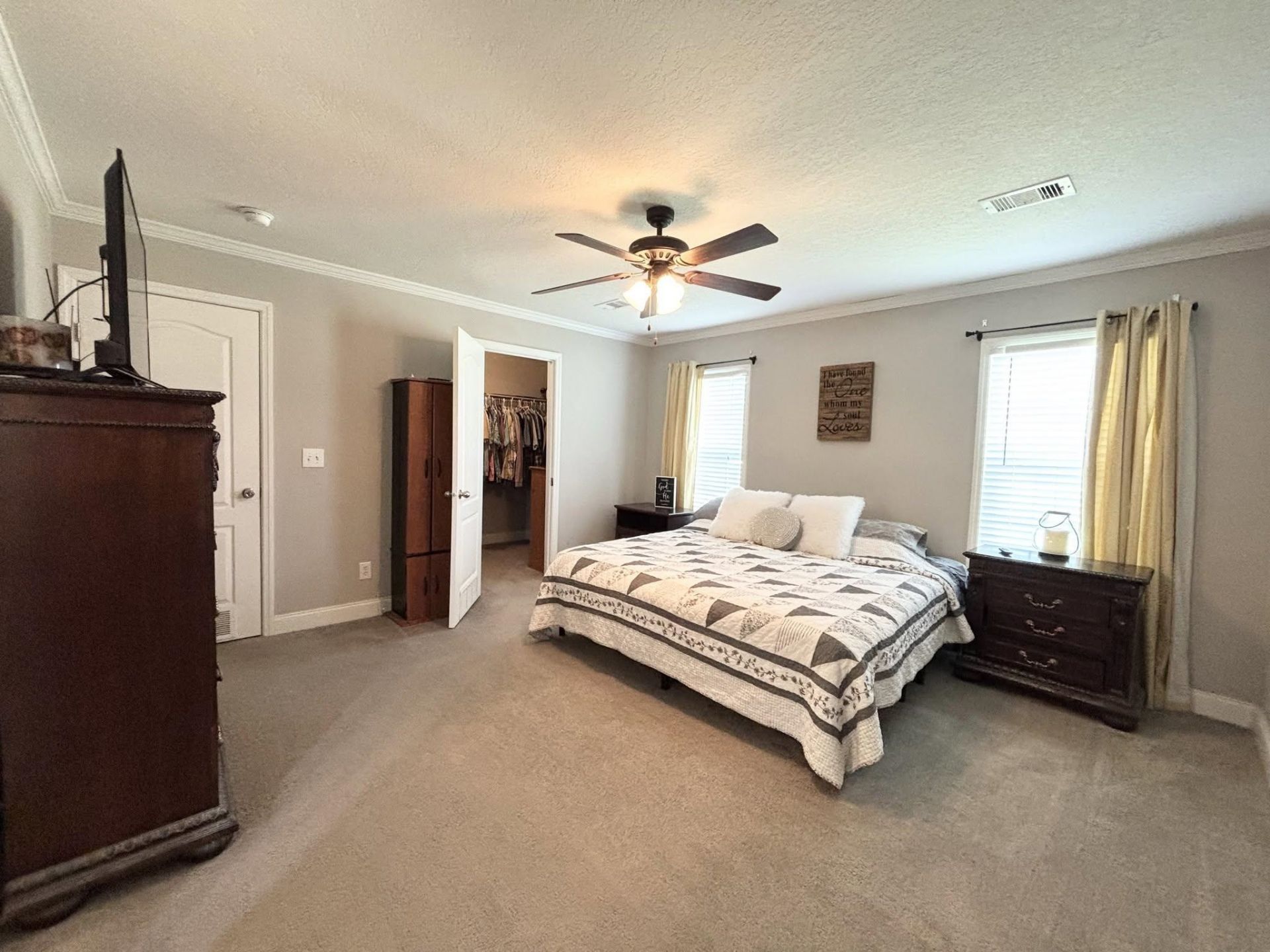 10409 County Line Rd.  Photo 9
