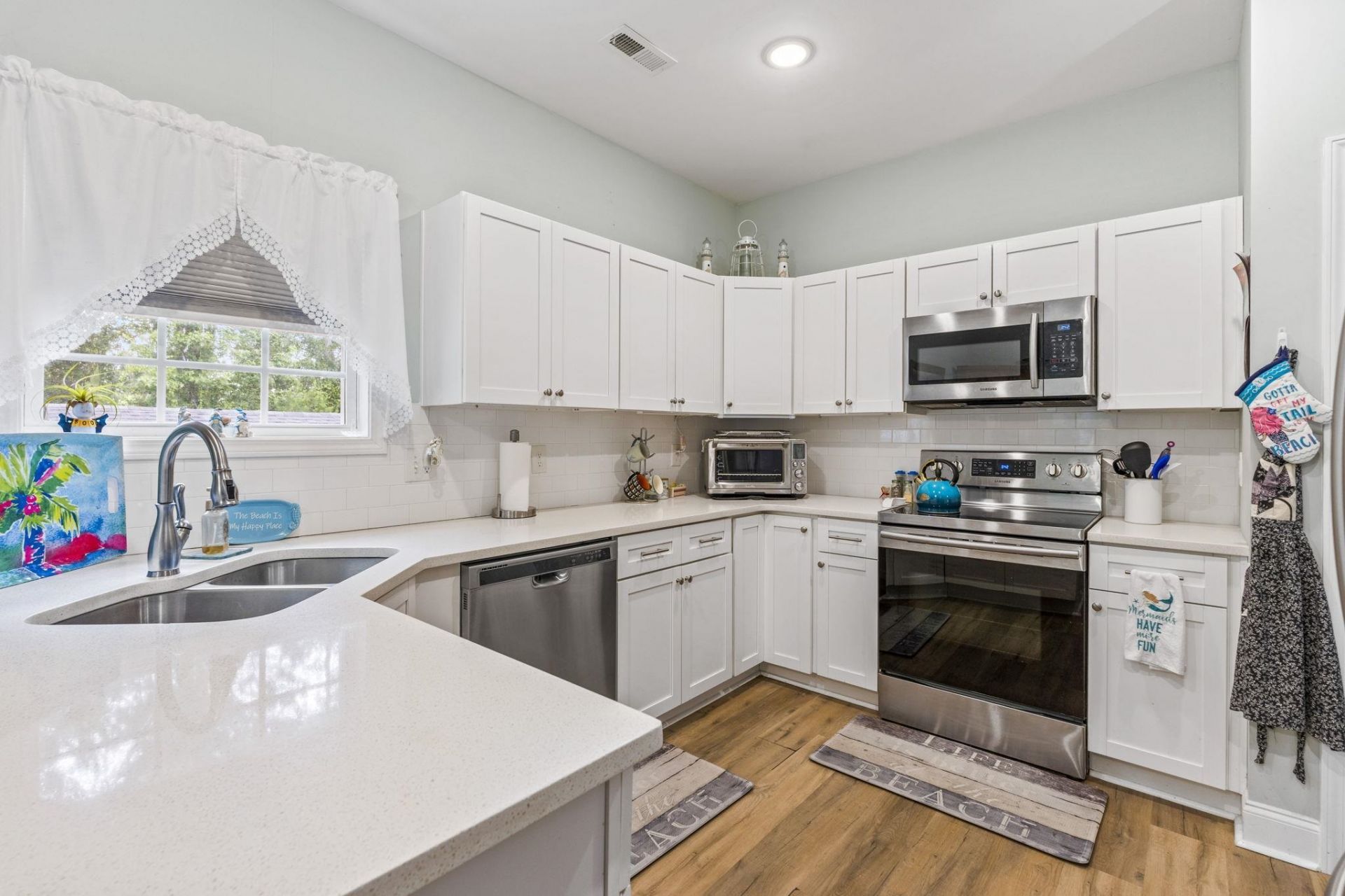 397 Blue Rock Dr. Photo 11