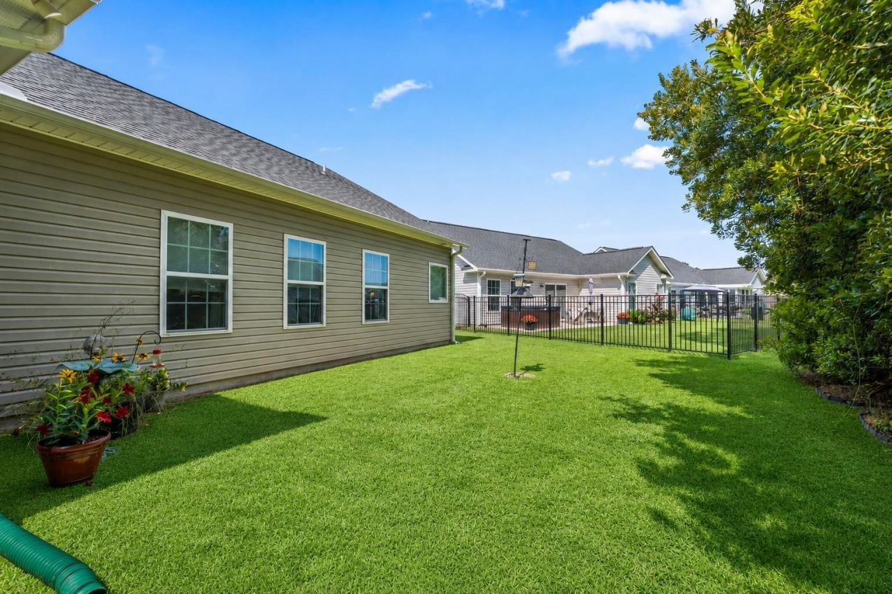 397 Blue Rock Dr. Photo 36