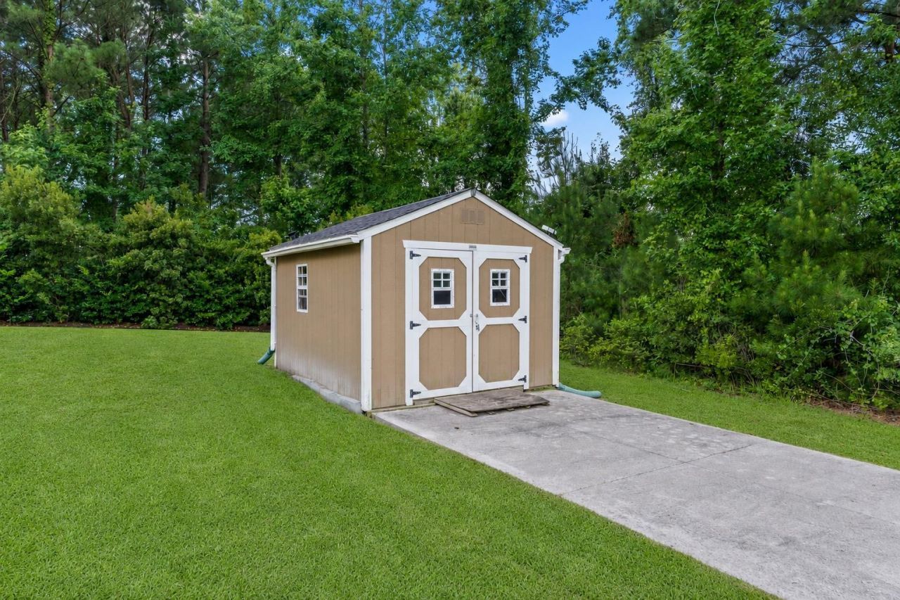 397 Blue Rock Dr. Photo 38