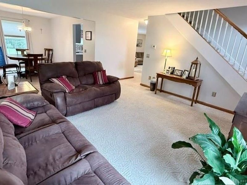 2104 Wilshire Drive, Piqua, OH 45356 Photo 14