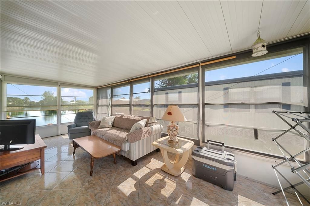 455 Cape Florida Way , Naples, FL 34104 Photo