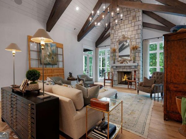 87 Whisper Place, Marble Hill, GA 30148