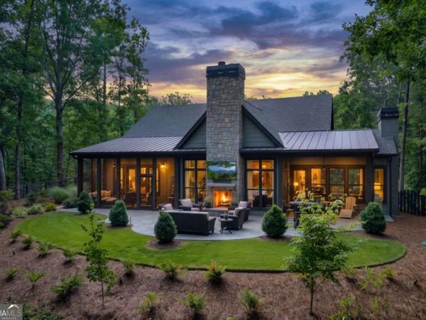 87 Whisper Place, Marble Hill, GA 30148