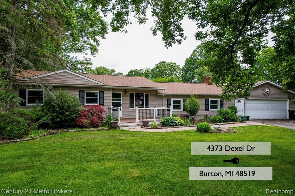 4373 Dexel Drive, Burton, MI 48519 Main Photo
