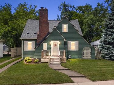 580 E Montcalm Street, Pontiac, MI 48342