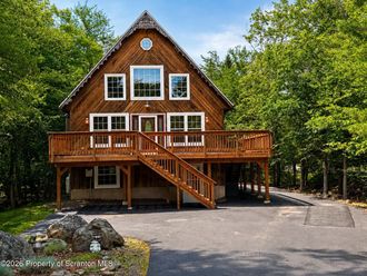69 Floral Drive Thornhurst, PA 18424