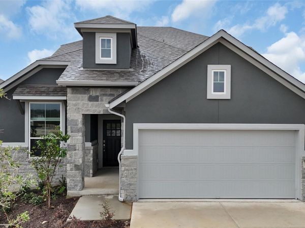 317 West Faulkner ST, Liberty Hill, TX 78642