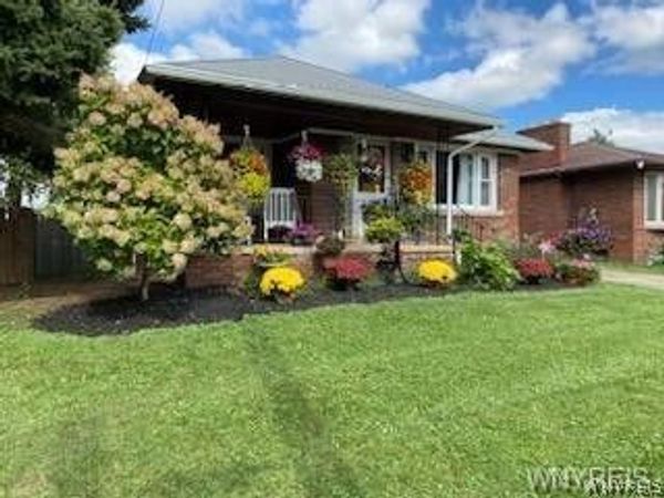 3534 North Avenue, Niagara Falls, NY 14305