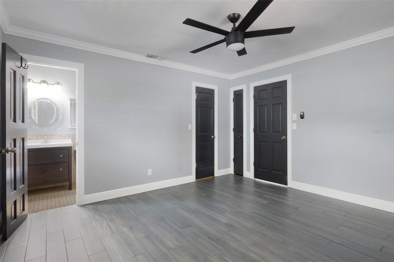 5923 19th Street Ne, Saint Petersburg, FL 33703 Photo