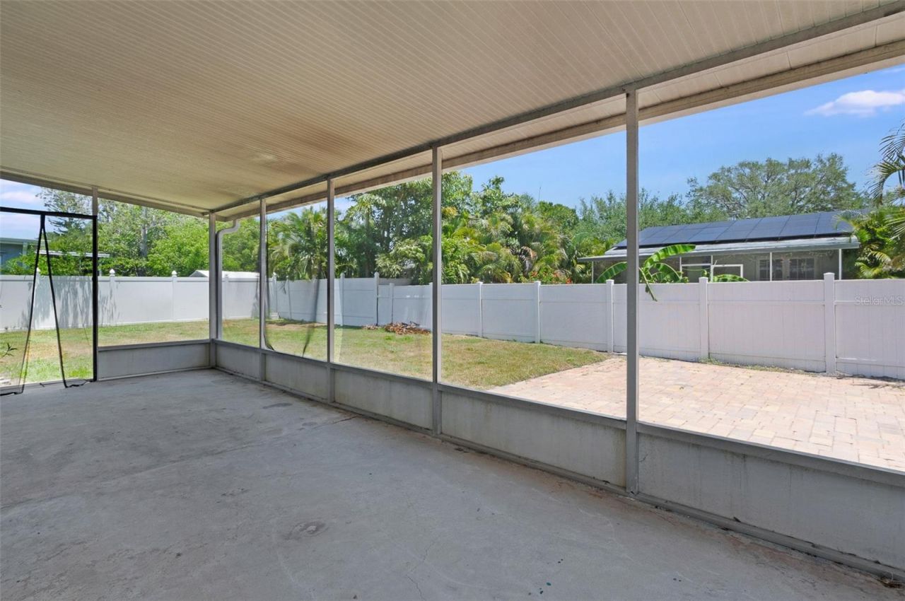 5923 19th Street Ne, Saint Petersburg, FL 33703 Photo