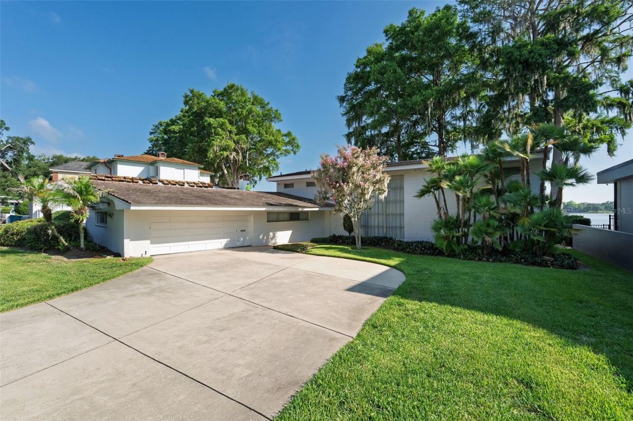 2655 Lake Shore Drive, Orlando, FL 32803 Photo
