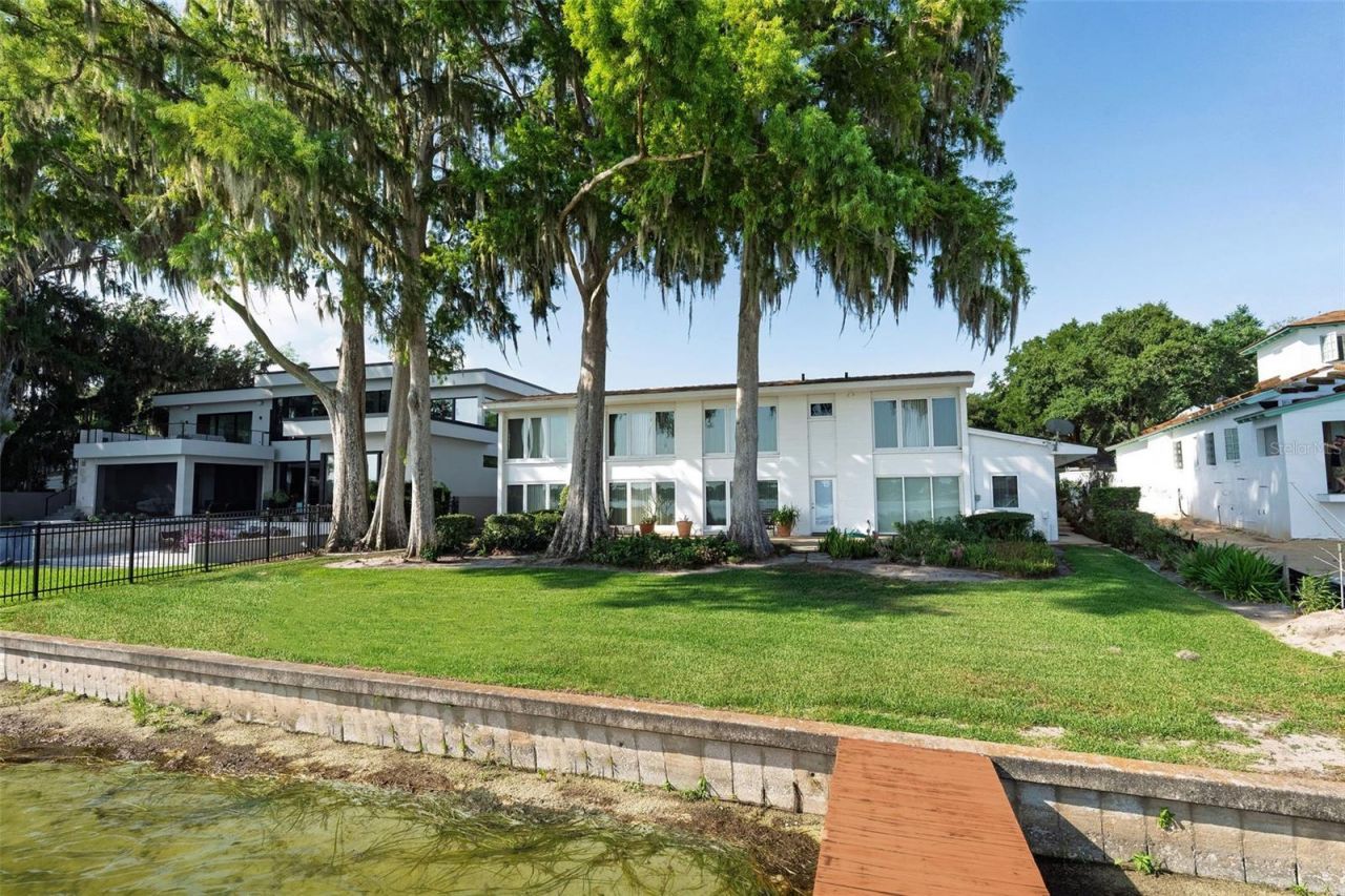 2655 Lake Shore Drive, Orlando, FL 32803 Photo
