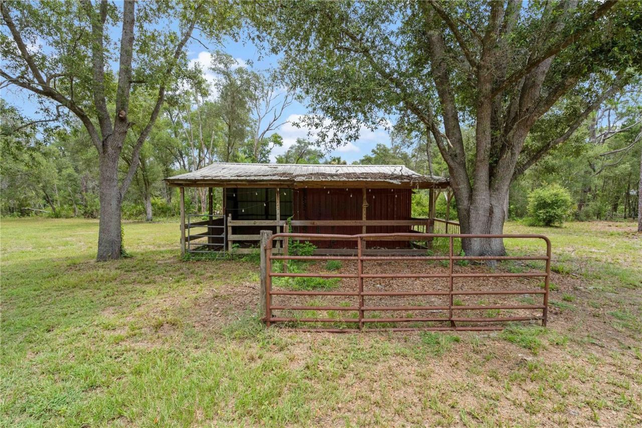9459 N Eubanks Terrace , Dunnellon, FL 34433 Photo