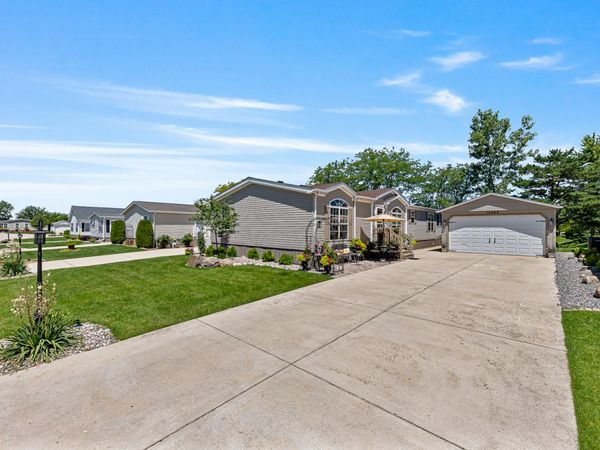 10864 Doral Drive , Frankfort, IL 60423
