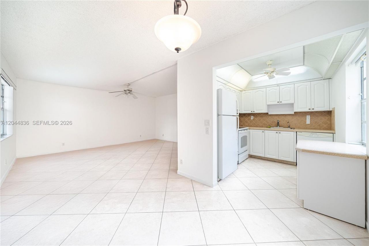 642 N Normandy N , Unit 642, Delray Beach, FL 33484 Photo