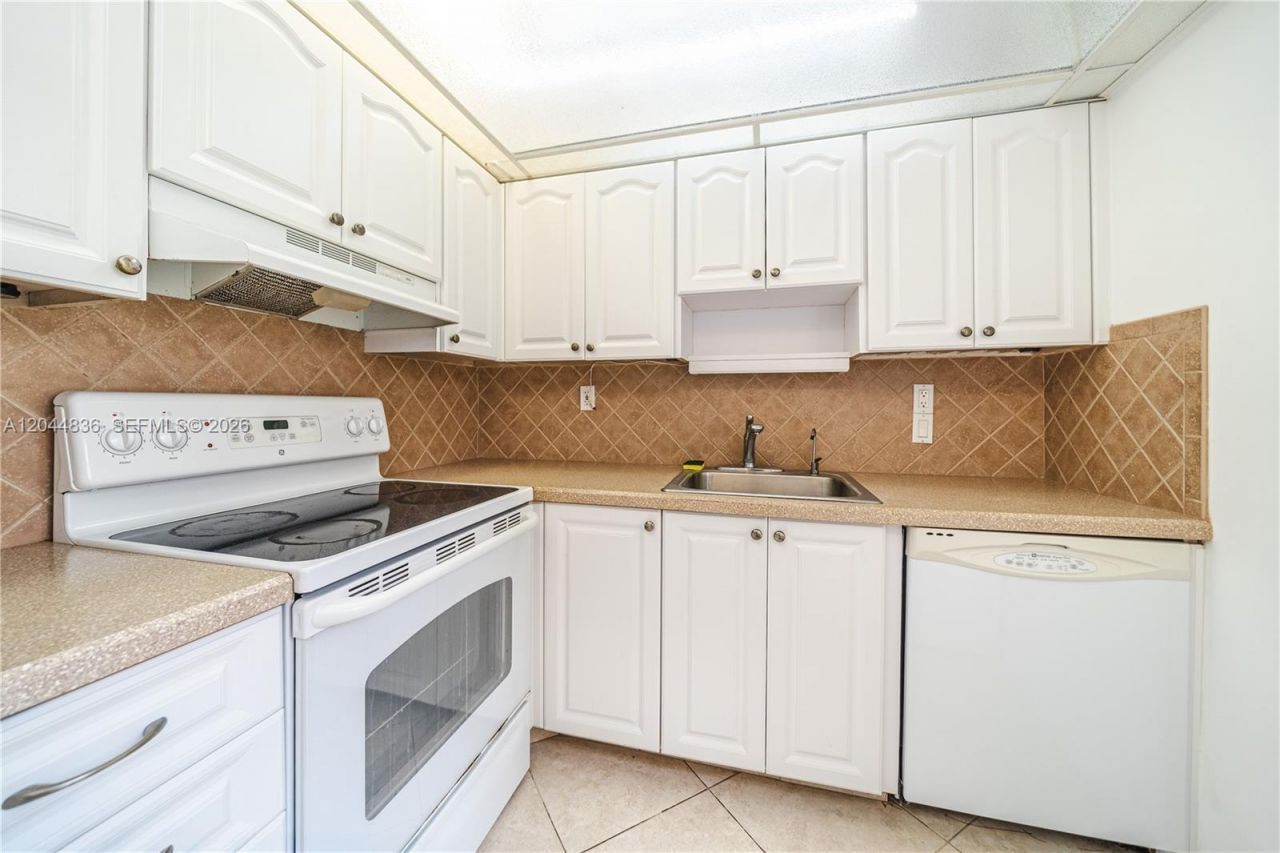 642 N Normandy N , Unit 642, Delray Beach, FL 33484 Photo