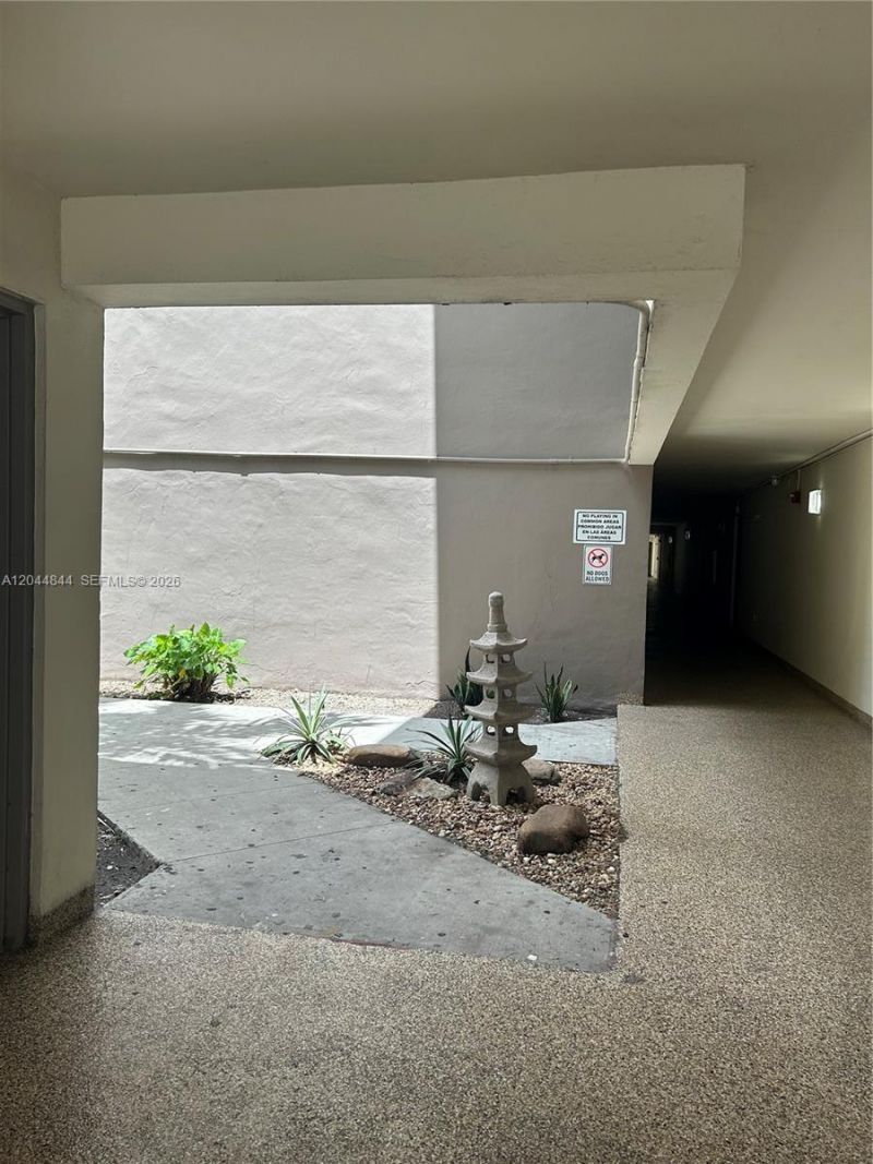 Please Call For Address, Unit A410, Miami, FL 33193 Photo