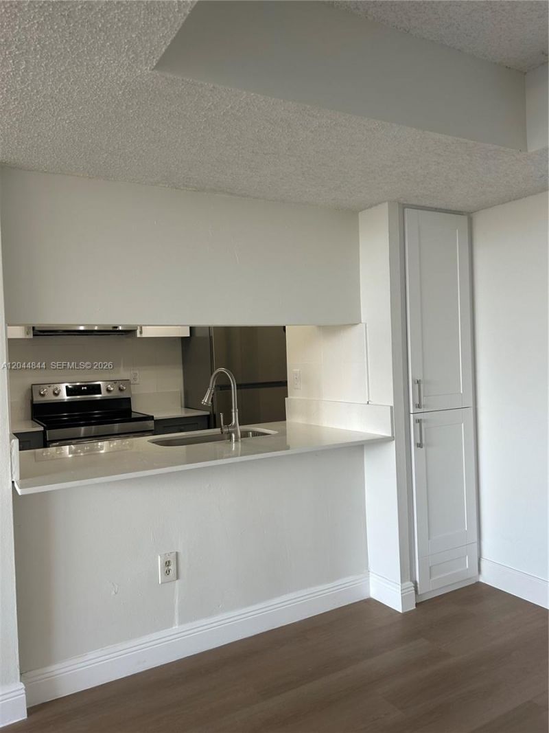 Please Call For Address, Unit A410, Miami, FL 33193 Photo