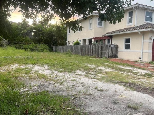 0 NW 1st Ave , Fort Lauderdale, FL 33311