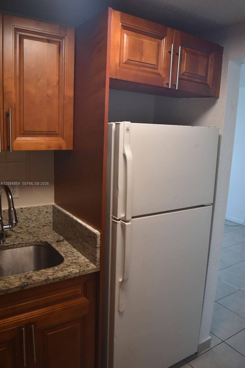 666 W 81st St , Unit 311, Hialeah, FL 33014 Photo