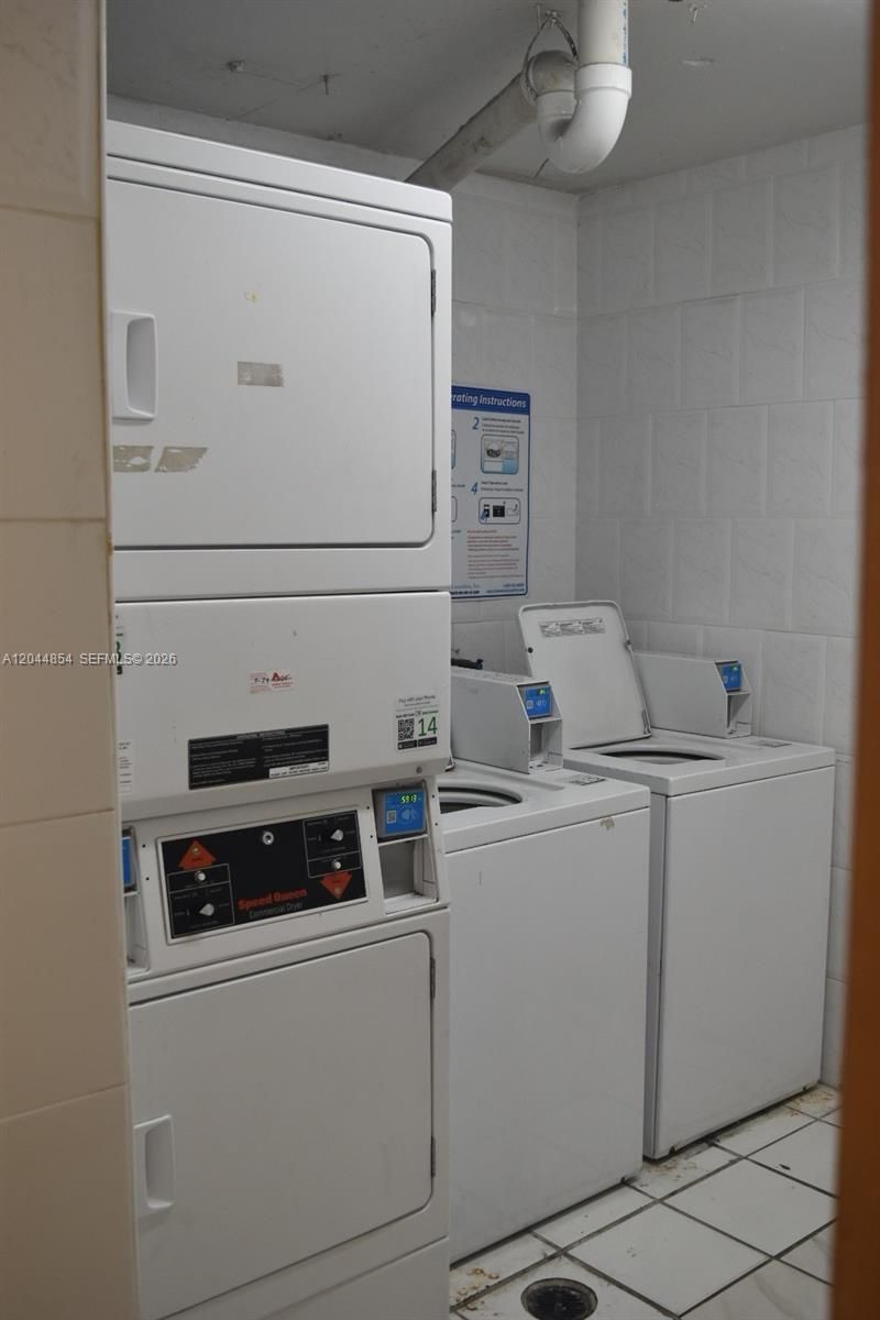 666 W 81st St , Unit 311, Hialeah, FL 33014 Photo