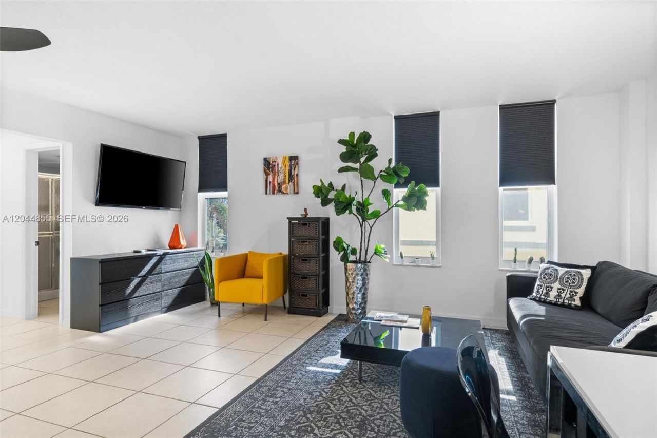 801 S Ocean Dr , Unit 207, Hollywood, FL 33019 Photo