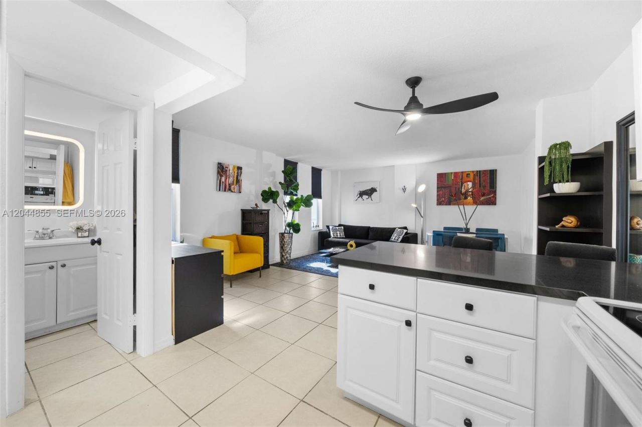 801 S Ocean Dr , Unit 207, Hollywood, FL 33019 Photo