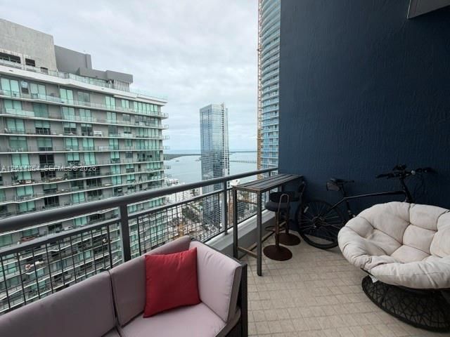 60 SW 13th St , Unit 4810, Miami, FL 33130 Photo