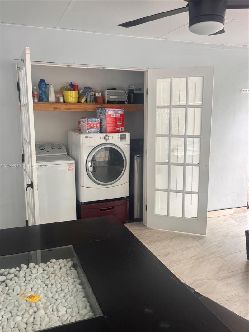 1195 NW 130th St , North Miami, FL 33168 Photo