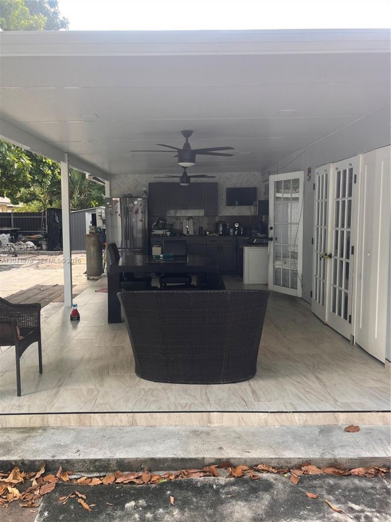 1195 NW 130th St , North Miami, FL 33168 Photo