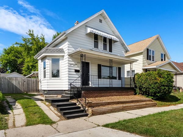 1114 Broadway Ave, Sheboygan, WI 53081