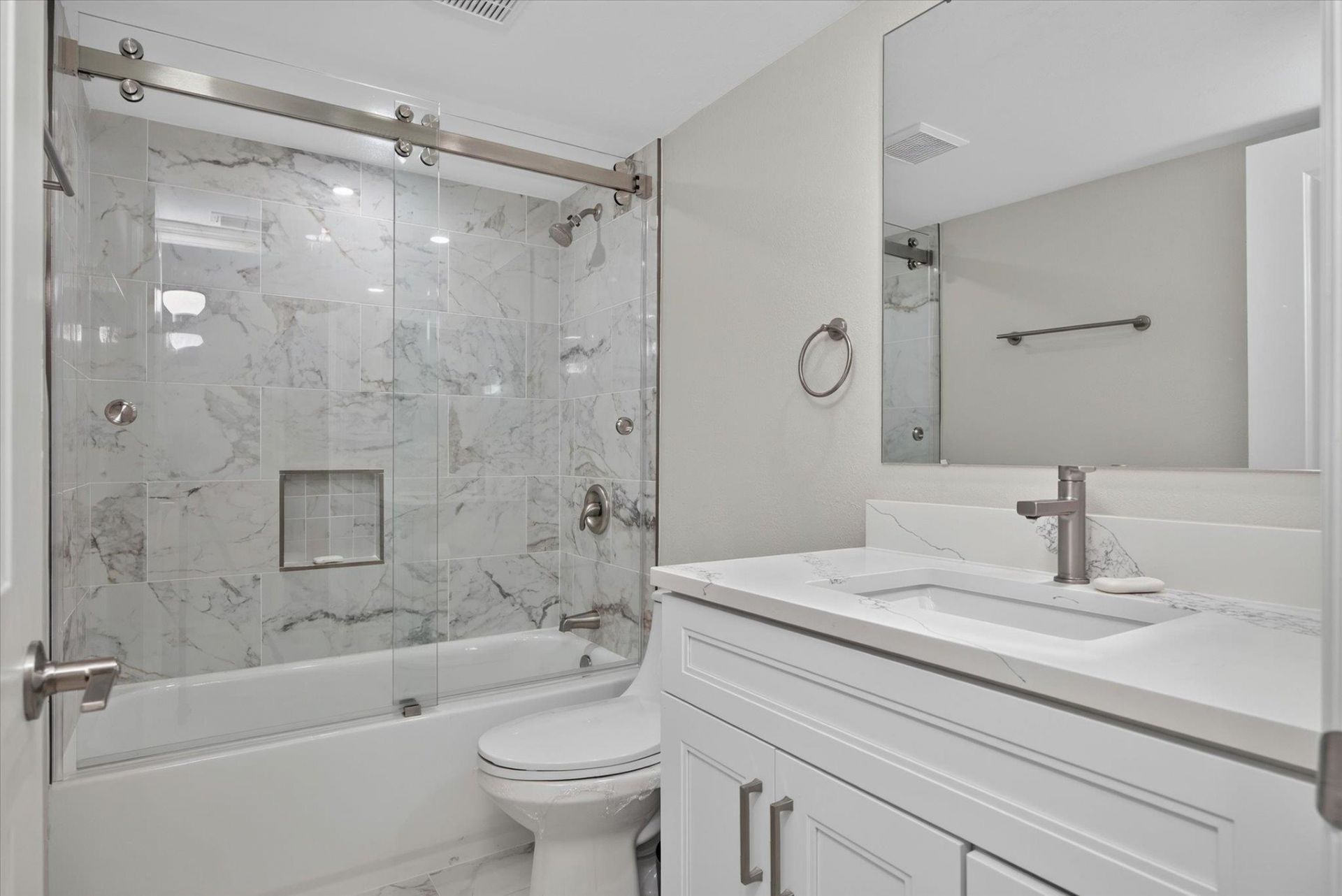12090 Kelly Greens Blvd, Unit 111, Fort Myers, FL 33908 Photo