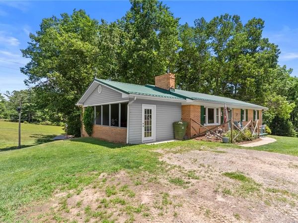 78 Stardust Lane, Glade Valley, NC 28627