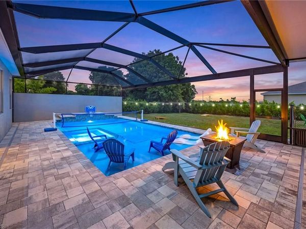 1207 NW 4th ST, CAPE CORAL, FL 33993