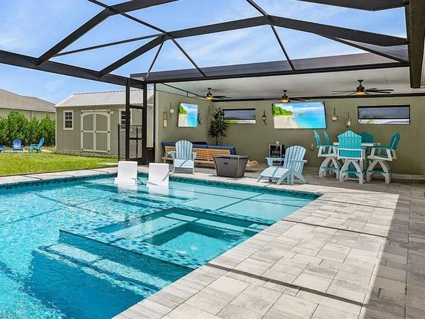 1207 NW 4th ST, CAPE CORAL, FL 33993