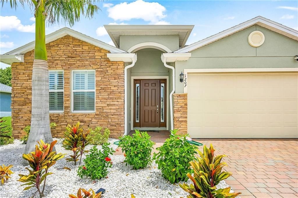 1207 NW 4th St, Cape Coral, FL 33993 Photo