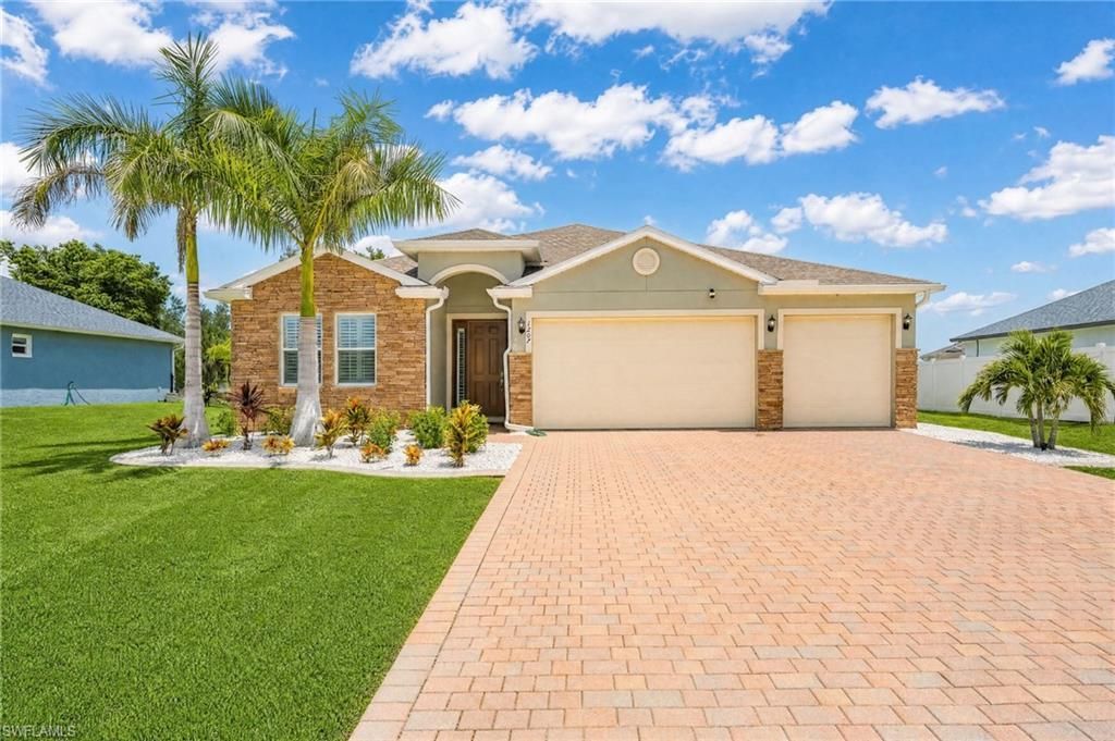 1207 NW 4th St, Cape Coral, FL 33993 Photo