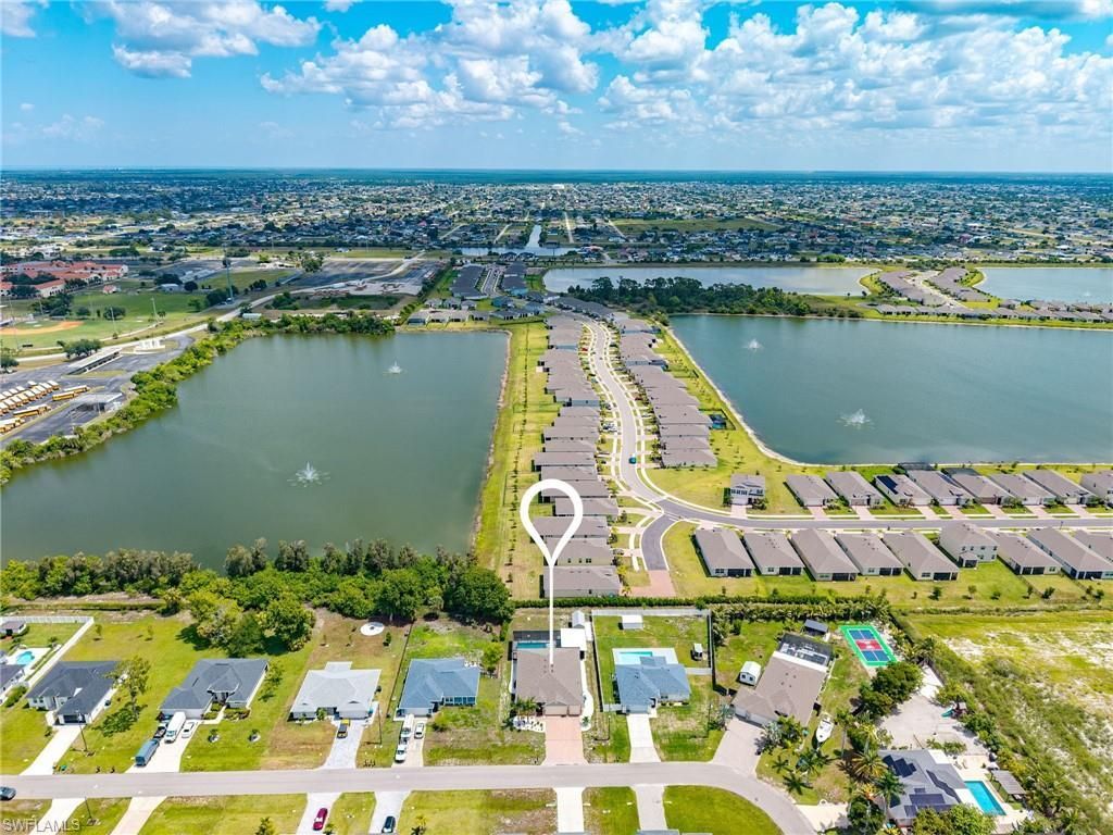 1207 NW 4th St, Cape Coral, FL 33993 Photo