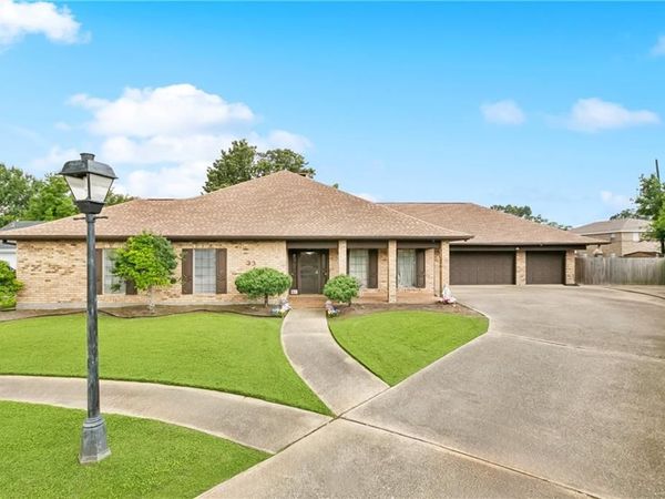 33 MONTE CARLO Drive , Kenner, LA 70065