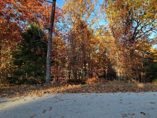 17 Tohatchi Circle , Cherokee Village, AR 72529