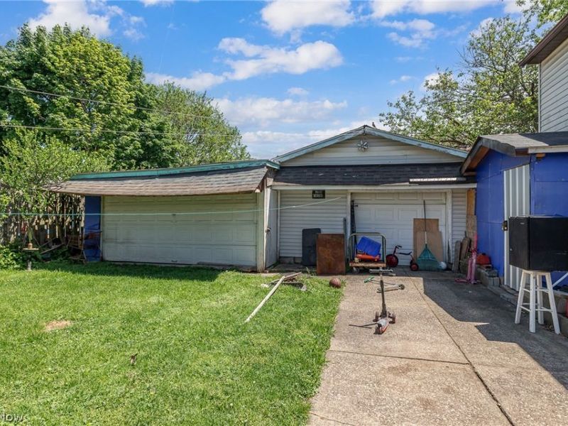 3201 W 54th Street, Cleveland, OH 44102 Photo 12