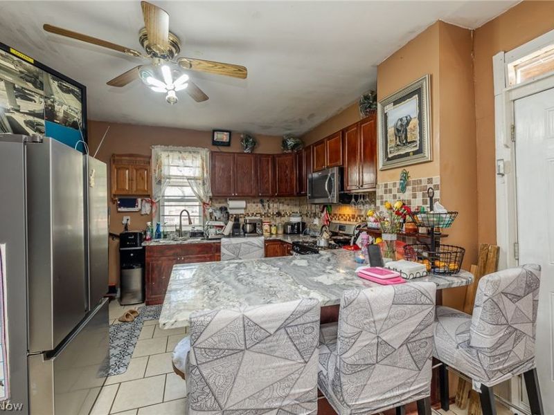 3201 W 54th Street, Cleveland, OH 44102 Photo 13