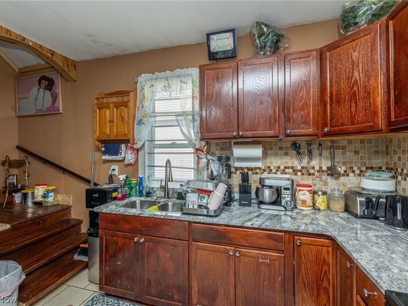 3201 W 54th Street, Cleveland, OH 44102 Photo 15