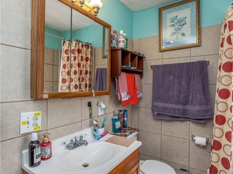 3201 W 54th Street, Cleveland, OH 44102 Photo 2