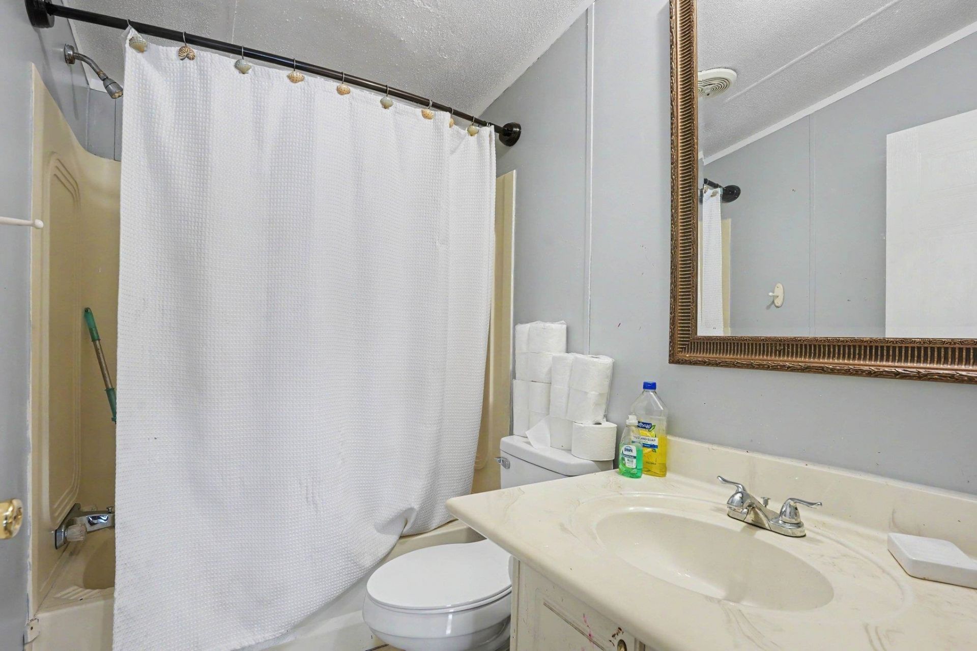506 Vista Dr. Photo 16