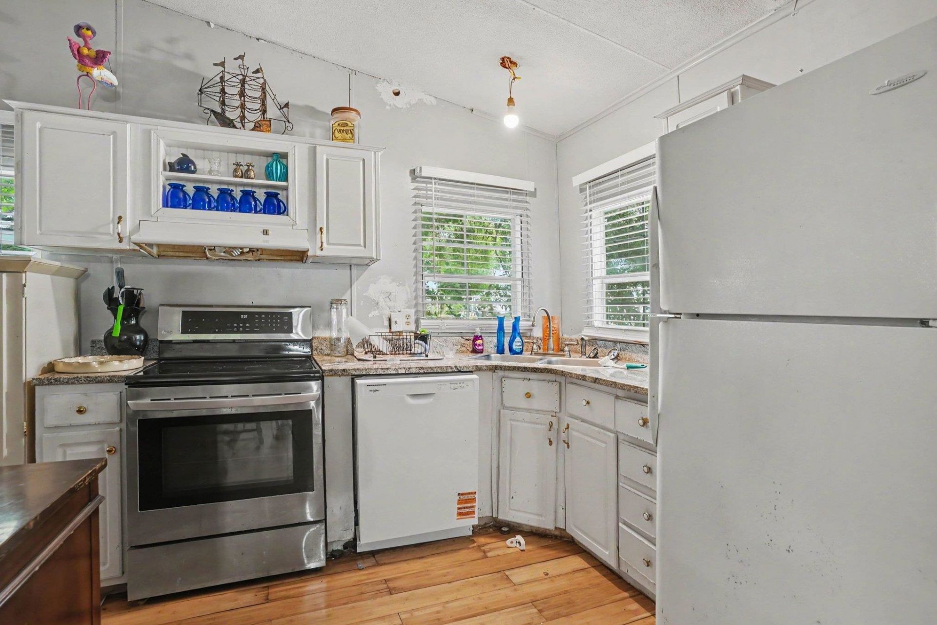 506 Vista Dr. Photo 8