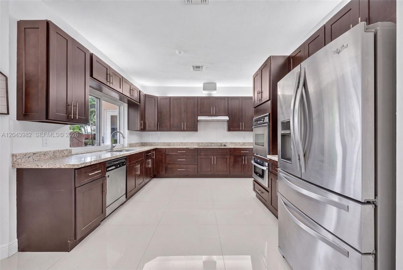 962 SW 93rd Ter , Plantation, FL 33324 Photo