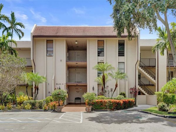7850 W Mcnab Rd , Unit 210, Tamarac, FL 33321