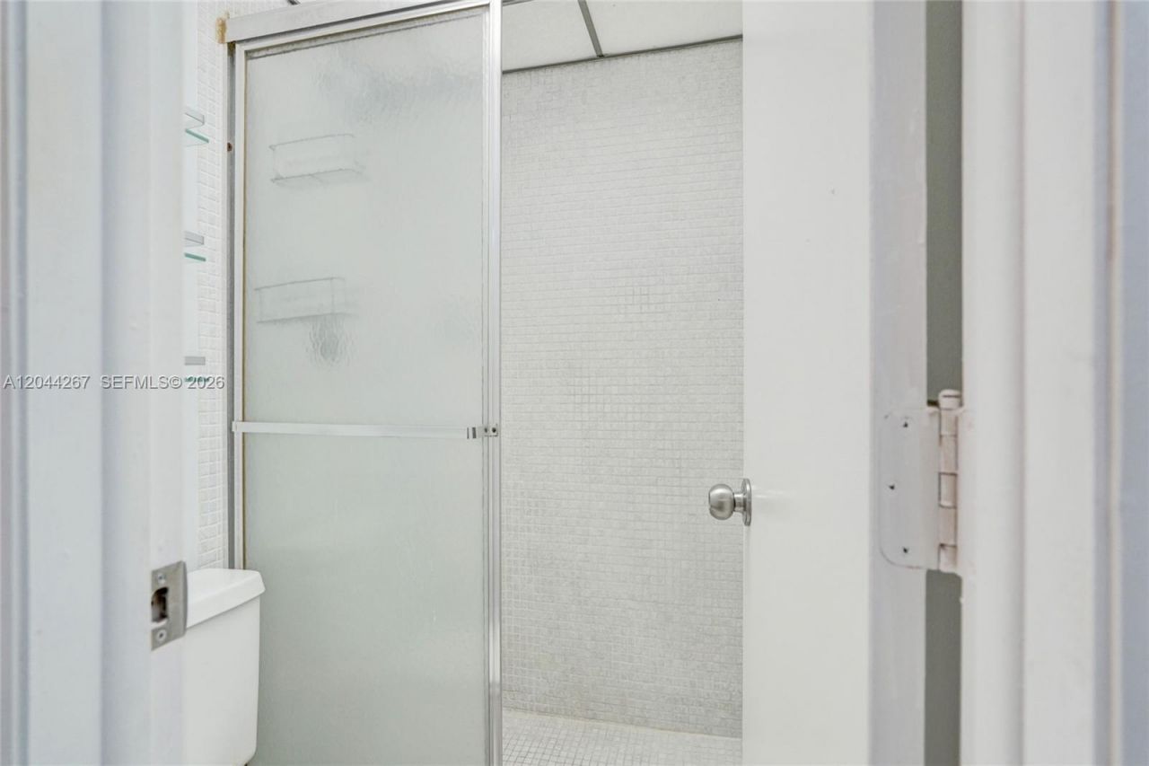 7850 W Mcnab Rd , Unit 210, Tamarac, FL 33321 Photo